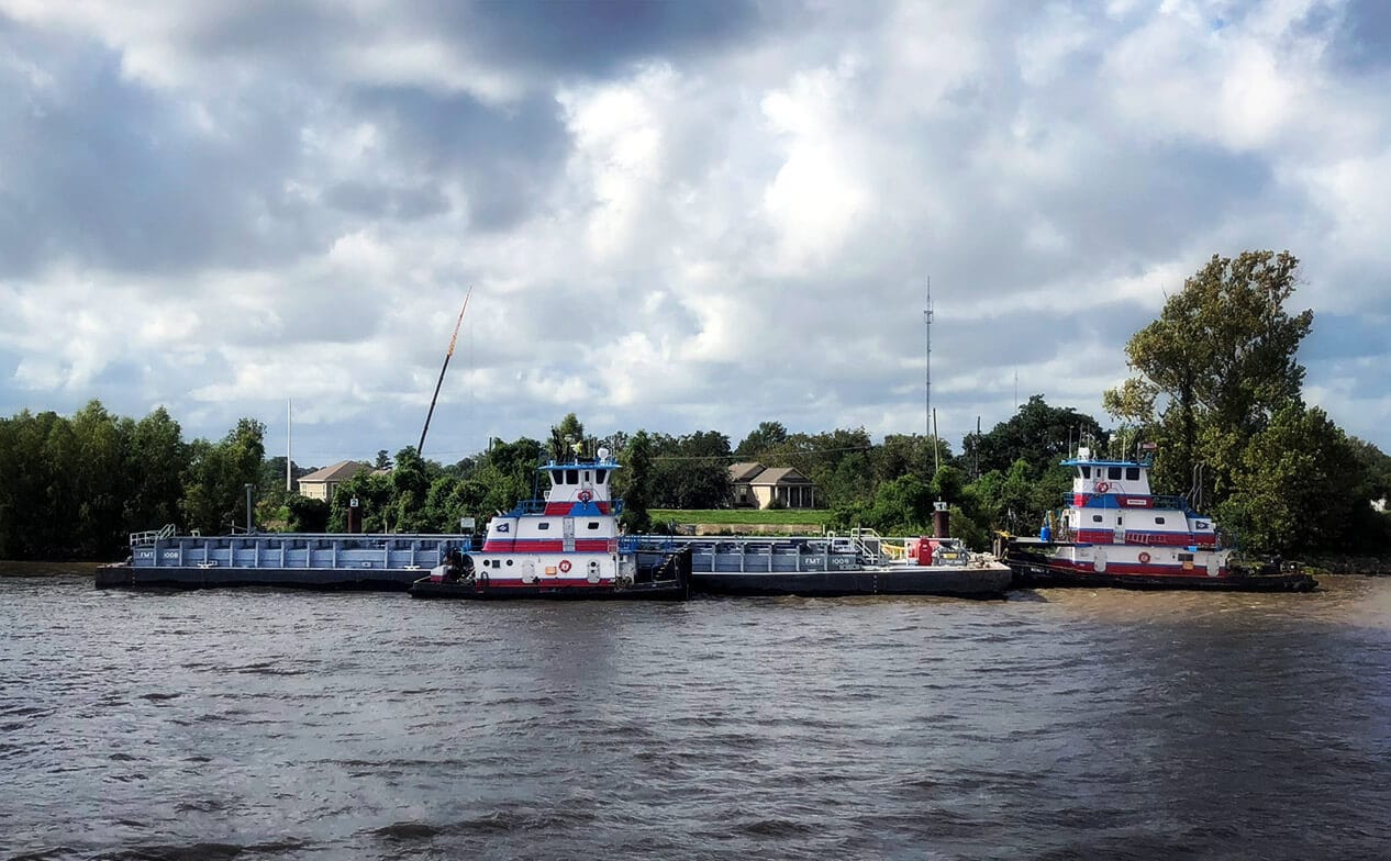 towboats and barges on New Orleans river